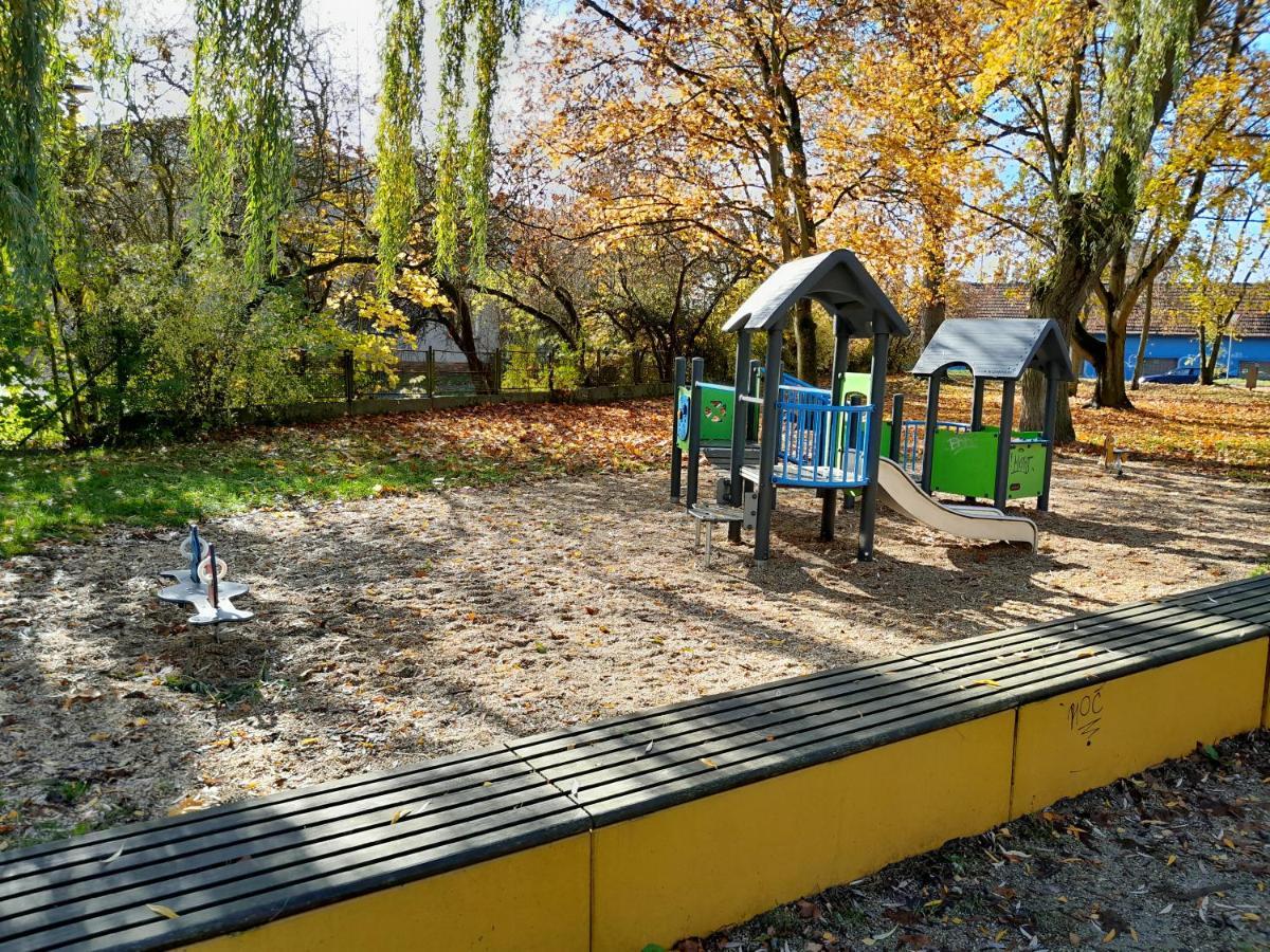 Riegerovka Appartement Cheb Buitenkant foto